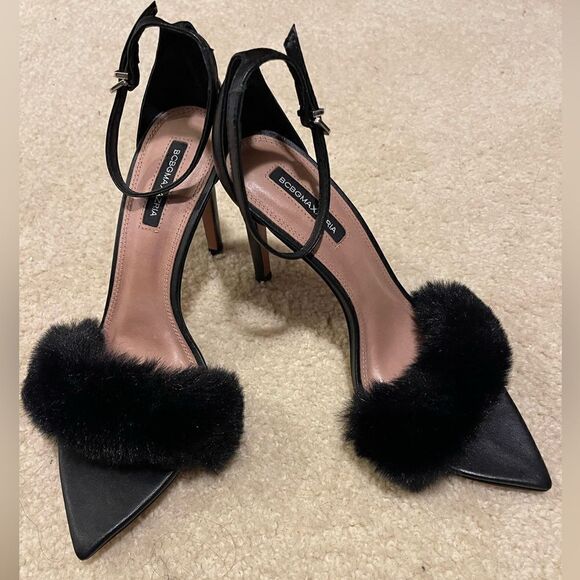 NWOT BCBGMAXAZRIA Denli Fuzzy Ankle Strap Heel - Picture 11 of 12